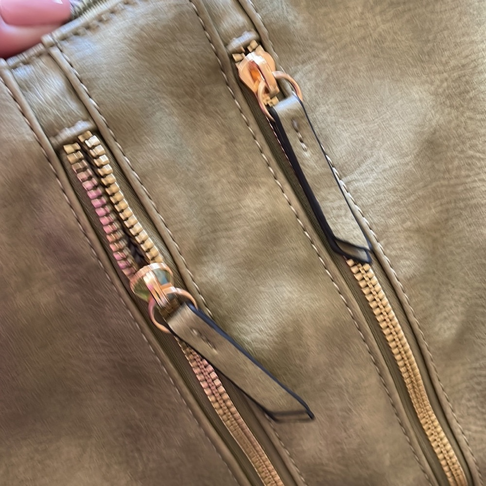 Purse - Picture 6 of 8